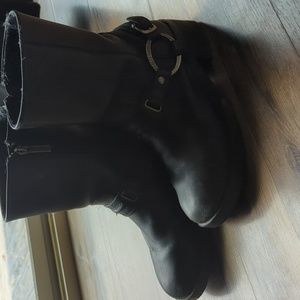 Woman's boots
